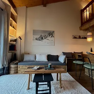  Apartment Ensoleille Aux Tines, Vue Massif
